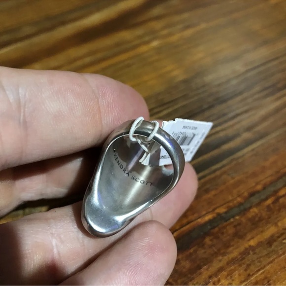 Kendra Scott Ring - Picture 3 of 5